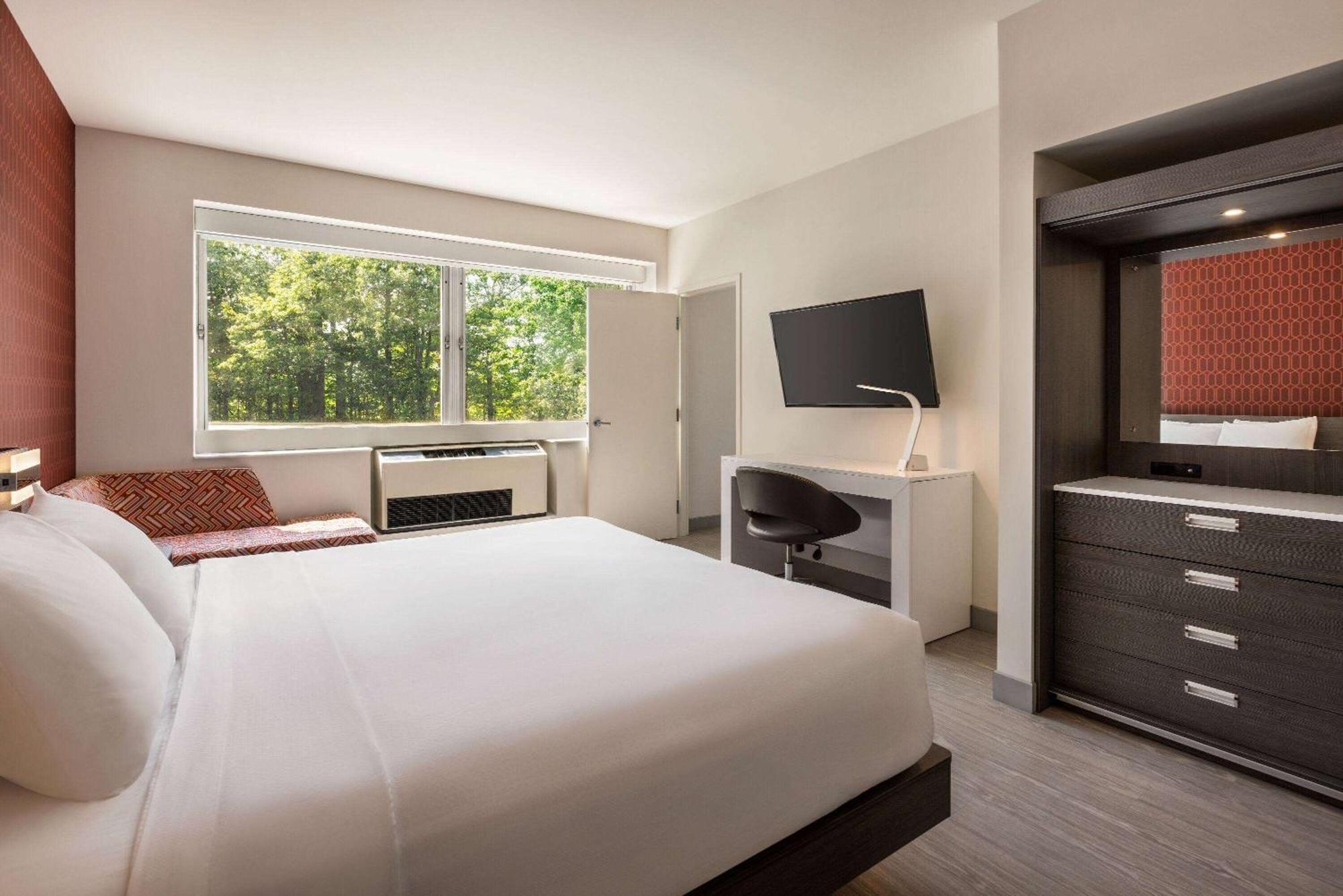 The Orbit Hotel, Trademark Collection By Wyndham Fairview Park ภายนอก รูปภาพ