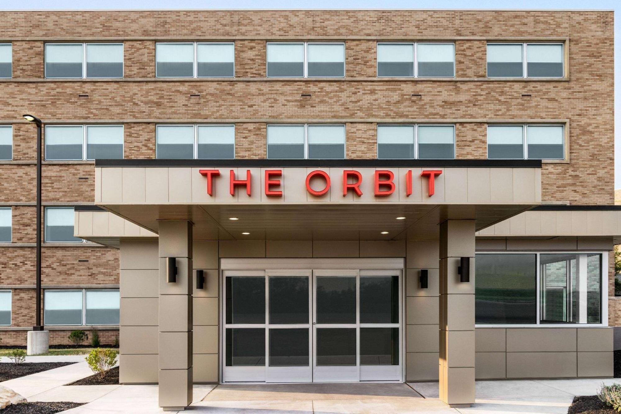 The Orbit Hotel, Trademark Collection By Wyndham Fairview Park ภายนอก รูปภาพ